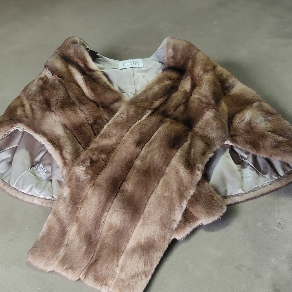 LLOYD'S Brown Beige Mink Shrug with Satin Lining